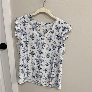 Floral Blue and White Women's Top
